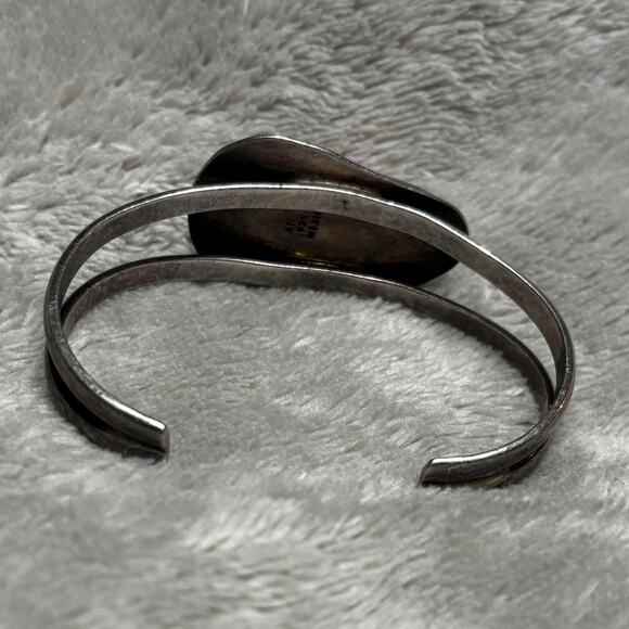 Vintage ATI Mexico Sterling Silver Pink Faux Coral Split Shank Cuff Bracelet - Picture 4 of 5